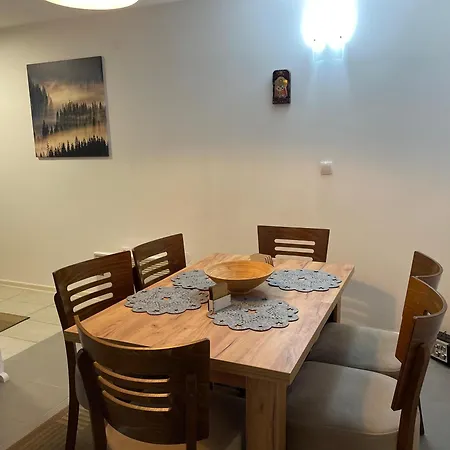 Sumor Sume - Tara 1 Lodge *